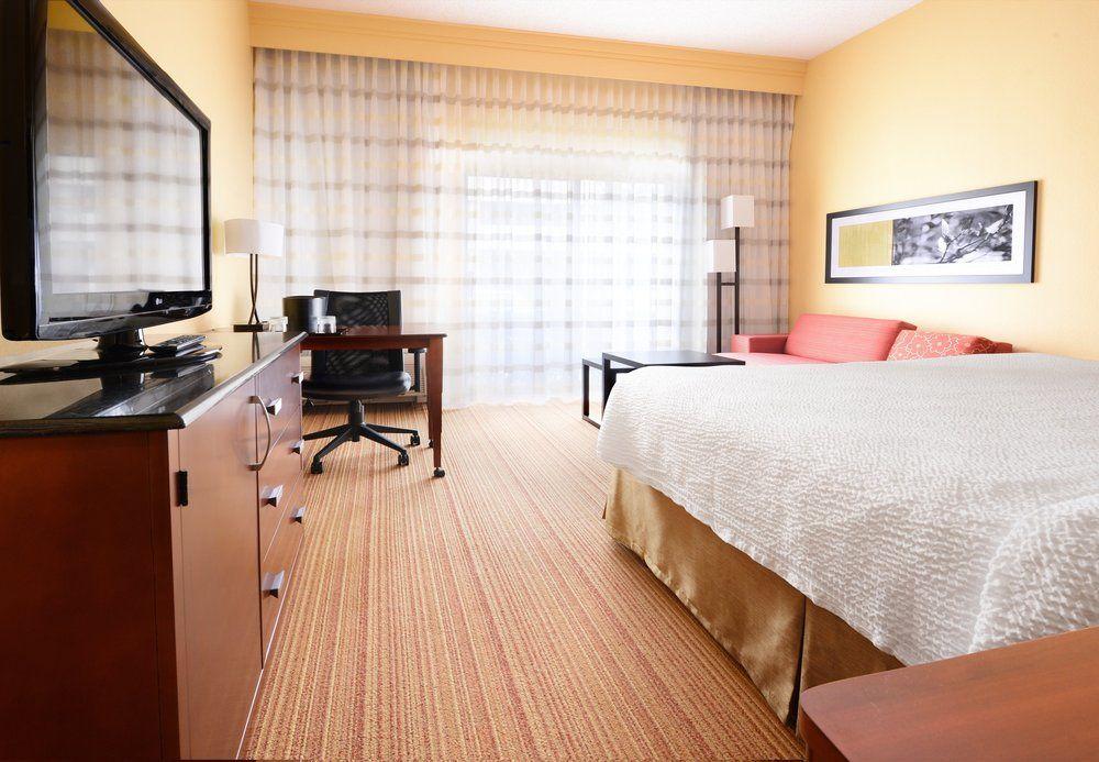 Courtyard By Marriott Dallas In Legacy Park 3* Plano